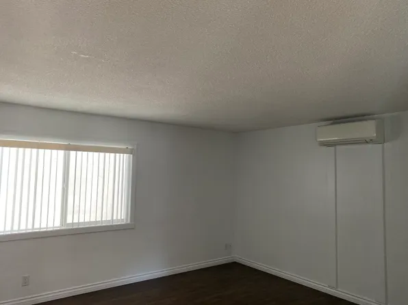 202 N Ellis St, Lake Elsinore, CA 92530