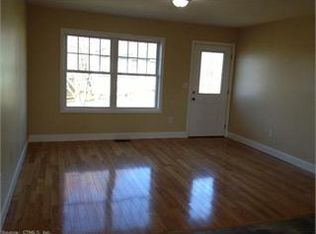 19 Carriage Dr, Naugatuck, CT 06770