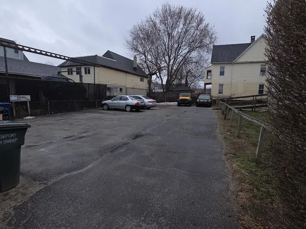 175-177 Newfield Ave #175-3, Bridgeport, CT 06607