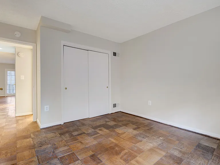 1603 Corcoran St NW #A — Photo 7