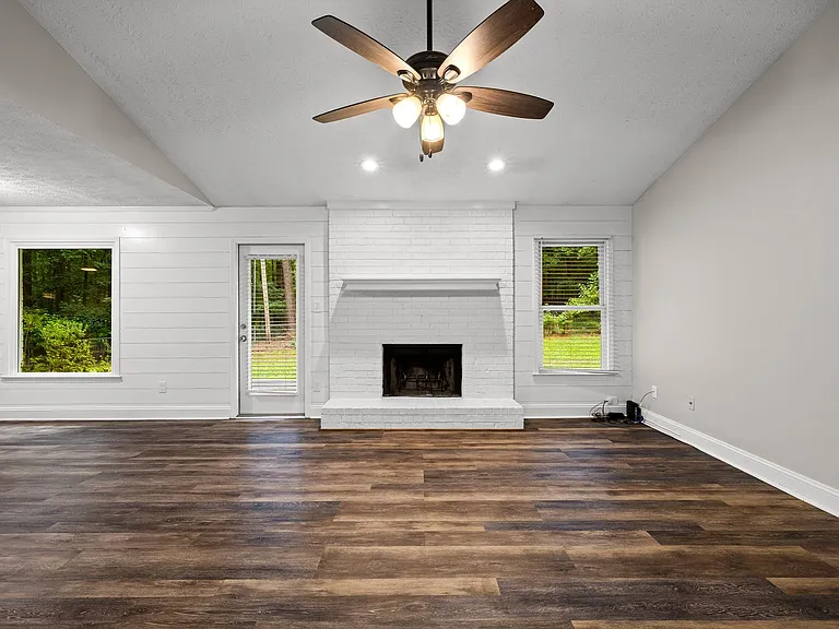 115 Ridge Way — Photo 8