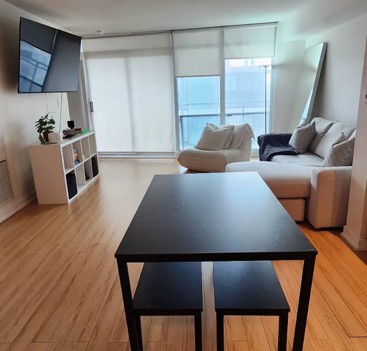 2 bed, $2,575 — Photo 3