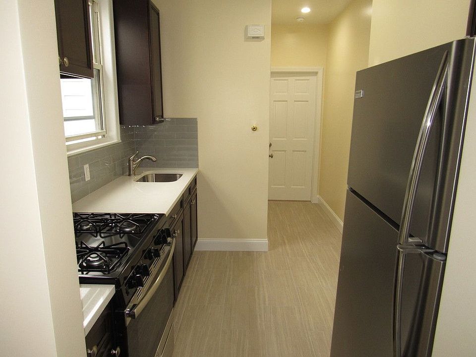 1st image of 2252 41st St APT 2L