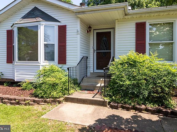 2nd image of 5400 Hogan Ct