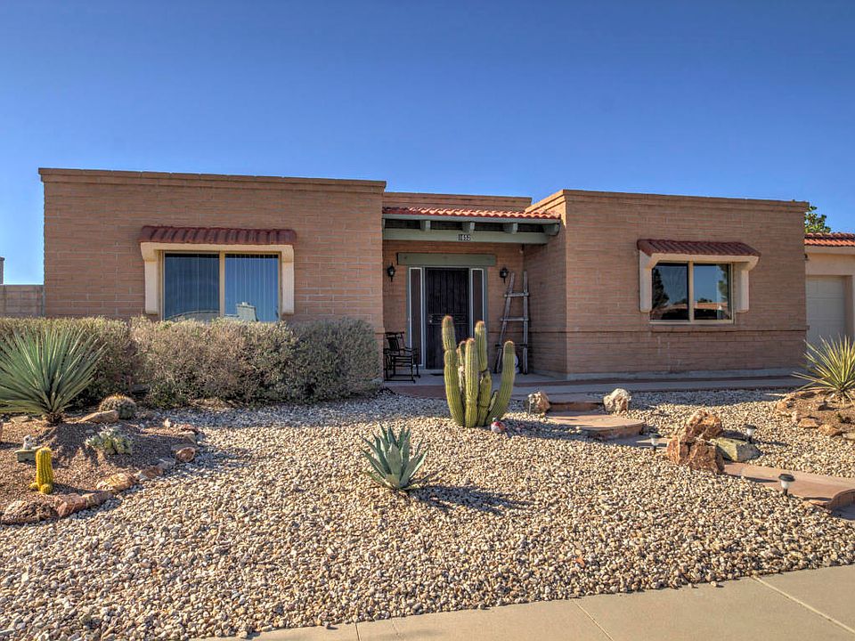 1st image of 1652 S San Luis