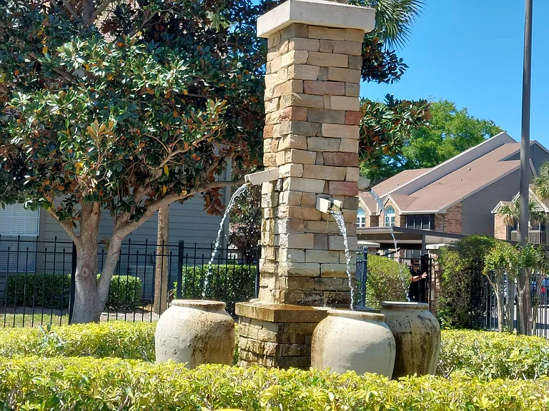 2500 Winding Creek Blvd #E201 — Photo 32