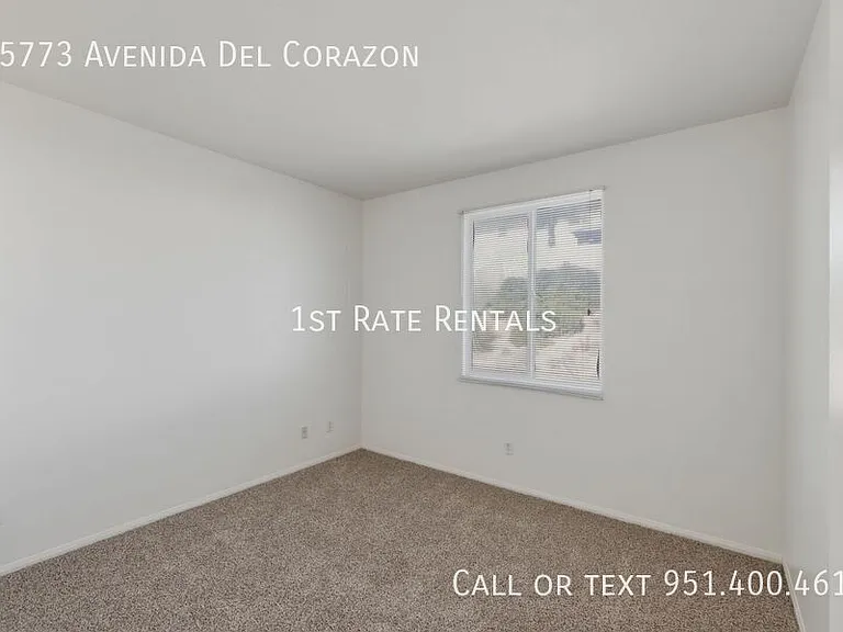 15773 Avenida Del Corazon — Photo 6