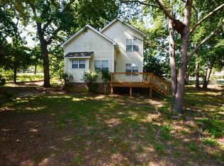 101 Gusty Ln, Hopkins, SC 29061