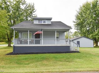 6458 Poplar Ave, Hubbard, OH 44425