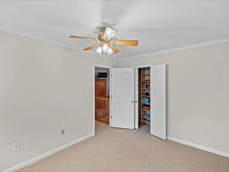 5714 Silk Tree Dr — Photo 23