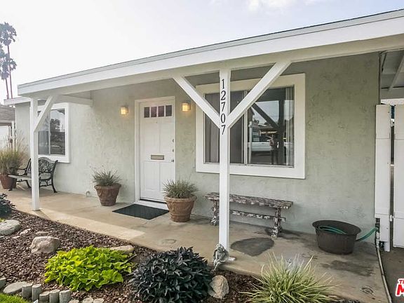 4th image of 12707 Admiral Ave