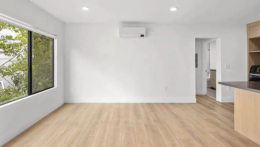 1 bed, 750 sqft, $1,900 — Photo 4