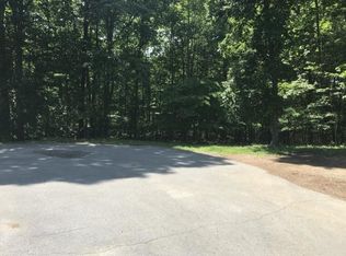 605 Seven Oaks Dr, Mount carmel, TN 37645