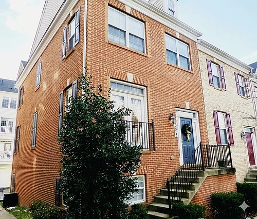 523 Pelican Ave Photo 1