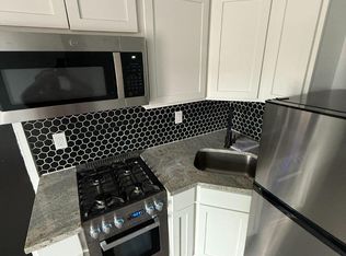 525 N 22nd St #4, Philadelphia, PA 19130