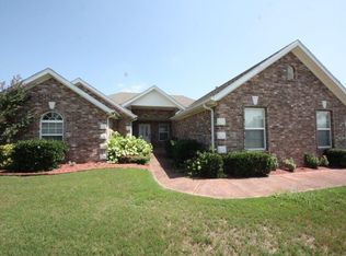 301 McKissic Spring Rd, Centerton, AR 72719