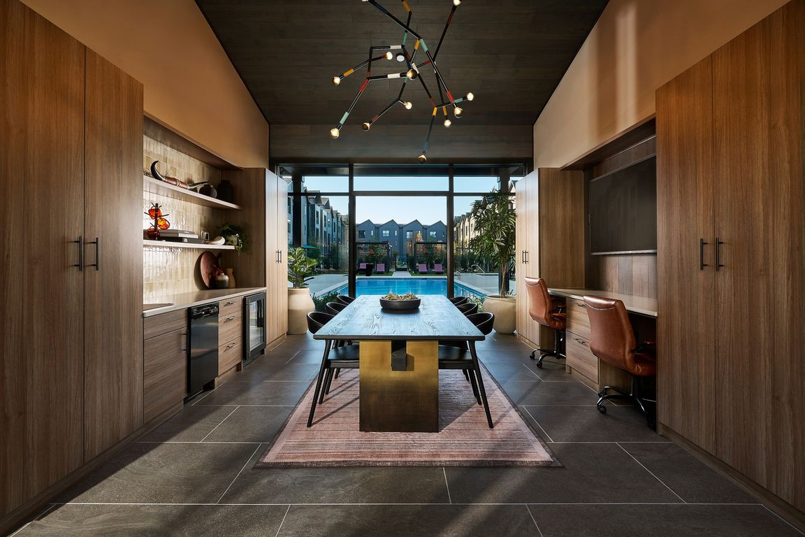 OXENFREE_NASH49976-1.jpg REV