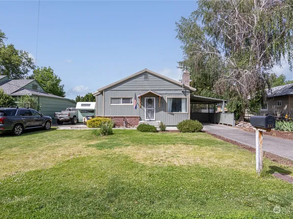 604 SW 2nd Street, College Place, WA 99324