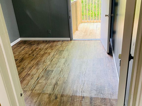 4th image of 186 High Point Dr