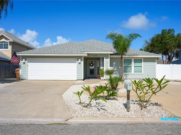 13730 Eaglesnest Bay Dr, Corpus Christi, TX 78418