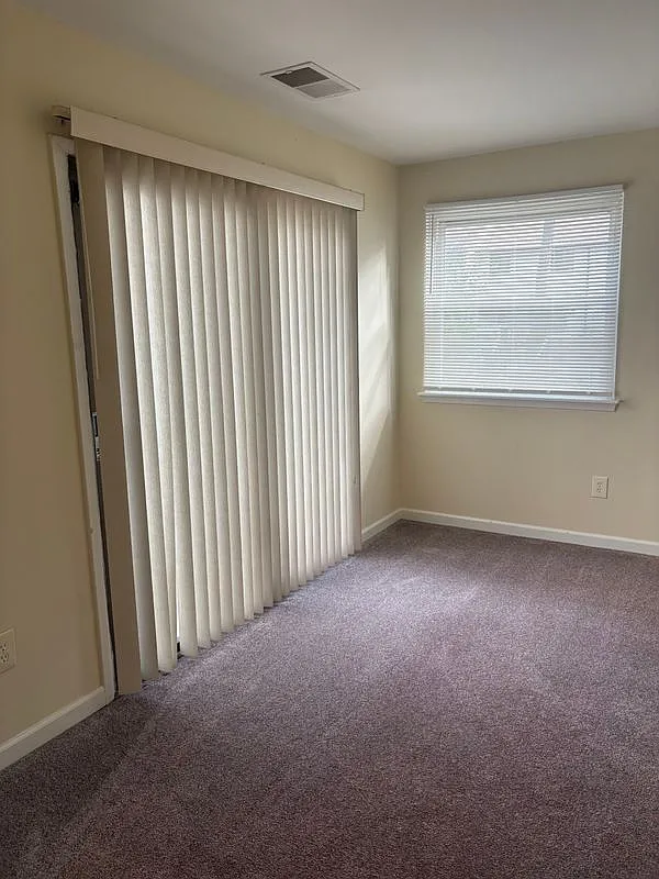 2 bed, 1.5 bath, 1268 sqft, $1,950 — Photo 3