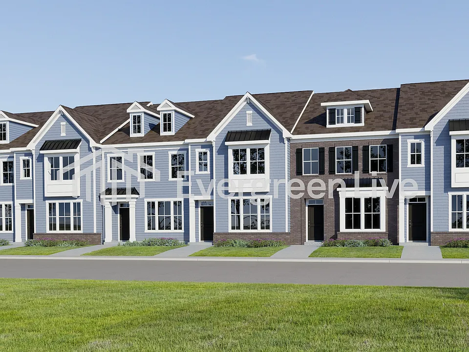 304 Cowry Ct