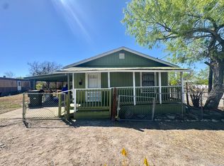 217 N PARK AVENUE, Karnes City, TX 78118