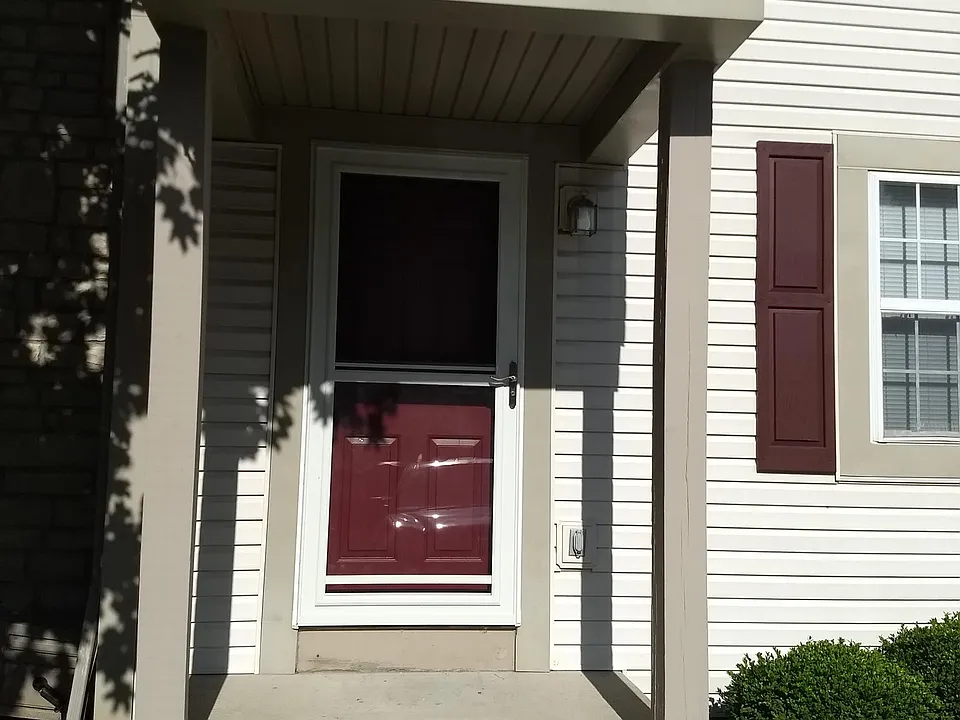 186 Macdougall Ln