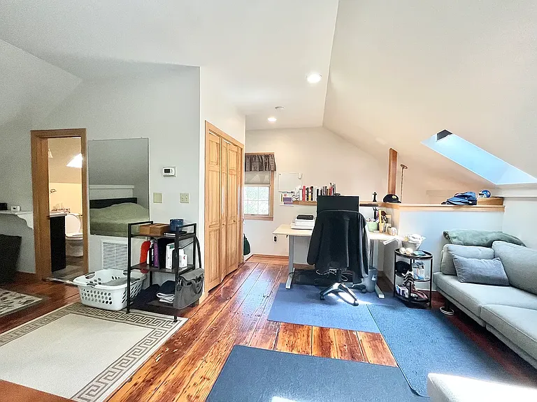46 Athol St #3 — Photo 7