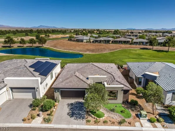 4763 E Beacon Ridge Dr, Pahrump, NV 89061