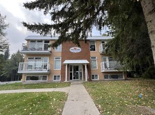 506 E 41st St #2, Edson, AB T7E1A2