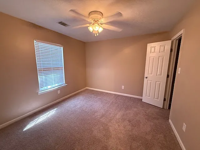 235 High Point Way #1 — Photo 10