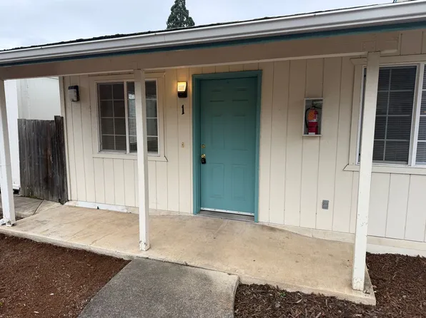 Spiw01, 1287 R St APT 1, Springfield, OR 97477