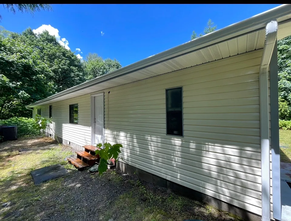 24908 Clear Creek Rd — Photo 2