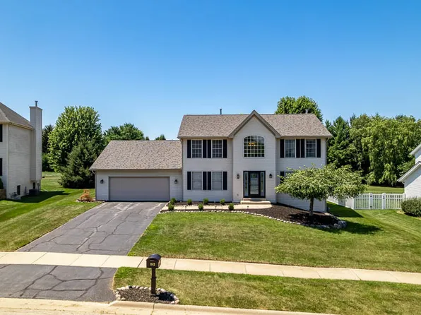 1142 University Pkwy, Rockton, IL 61072