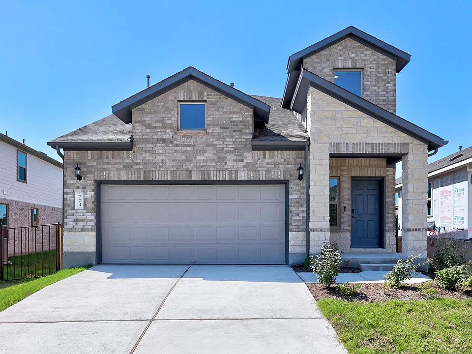 224 Groveland Dr