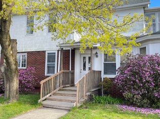 755 Grattan St, Chicopee, MA 01020