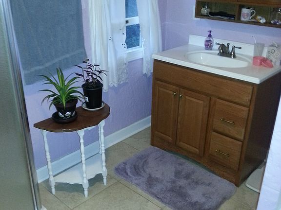 first floor bathroon