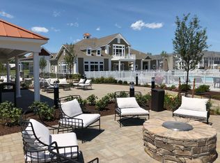 The Ridge at Talcott Mountain, Weatogue, CT 06089