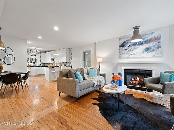 4th image of 3821 N Ravenswood Ave