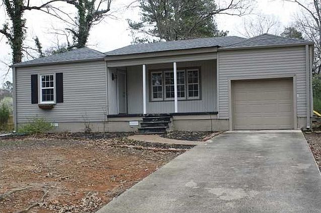 2nd image of 1054 Dixie Ave