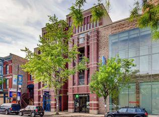 840 W Armitage Ave #3, Chicago, IL 60614