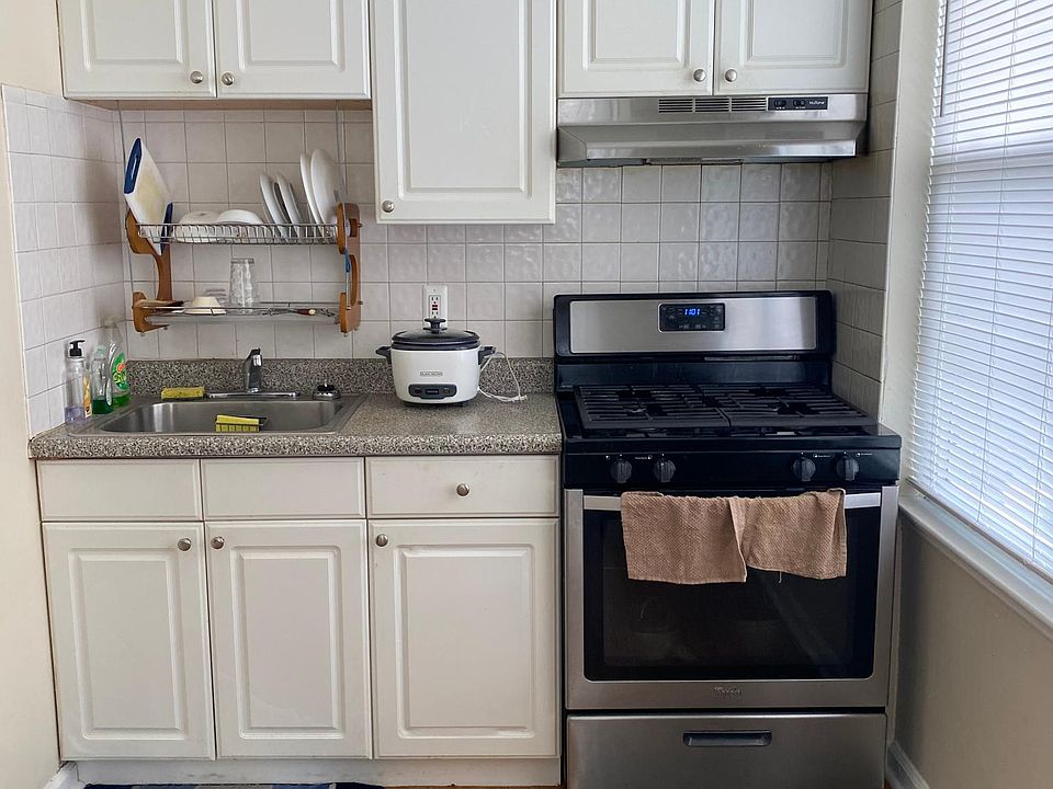 2nd image of 1411 Gillespie Ave Floor 2
