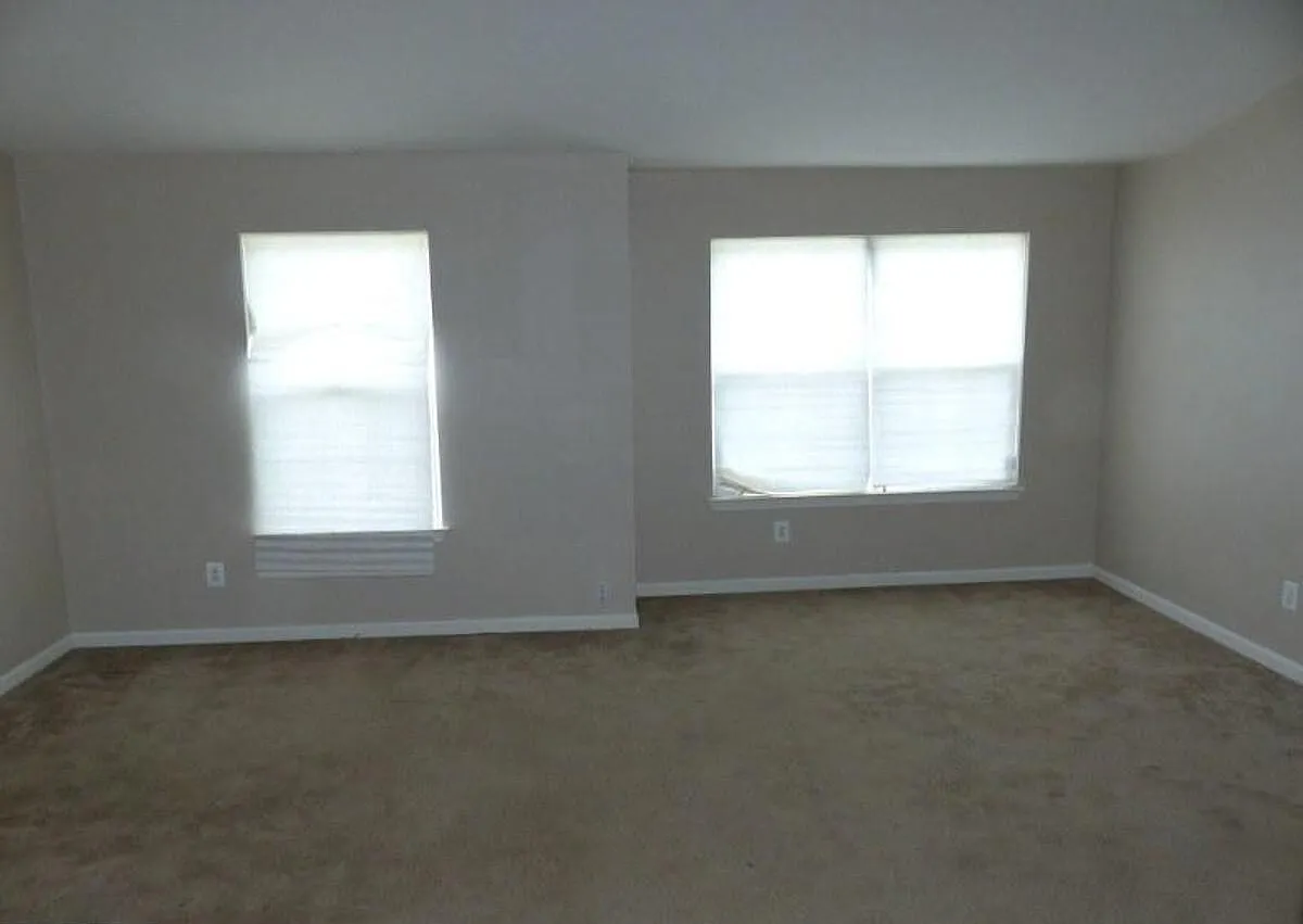 1406 Blue Heron Drive - 1 — Photo 3