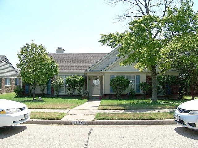 1st image of 907 Ashby Dr