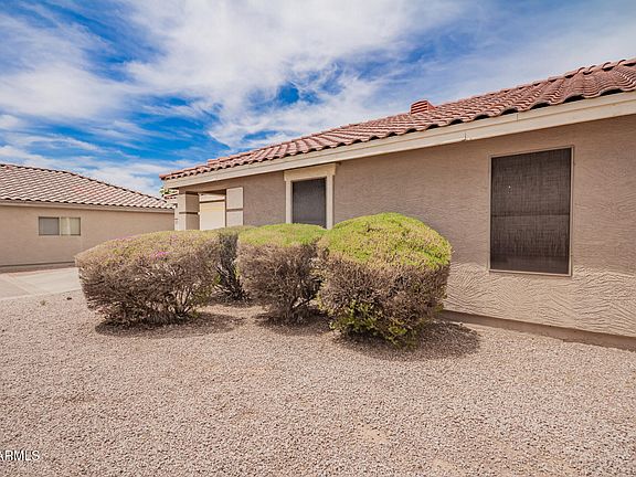 3rd image of 6085 S WILSON Drive