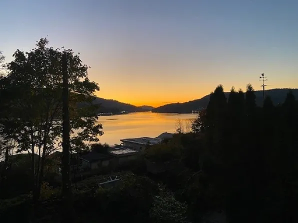 1038 Ioco Rd, Pt Moody, BC V3H 2X1