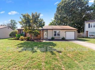 909 White Oak Ct N, Chesapeake, VA 23320