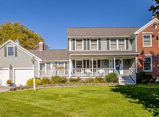 17 Granli Dr, Andover, MA 01810