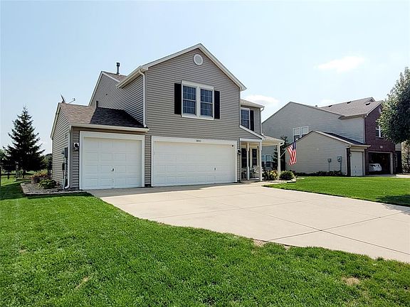 3rd image of 5893 N Quincy Dr